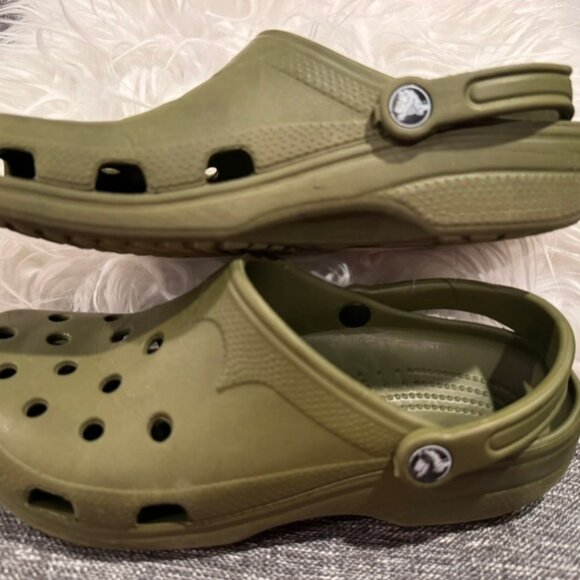 CROCS Womens 10-11 Mens 8-9 Army Green - Picture 4 of 8